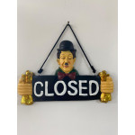 Charlie Chaplin Closed Temalı Duvar Kapı Yazısı Charlie Chaplin Closed Temalı Duvar Kapı Yazısı